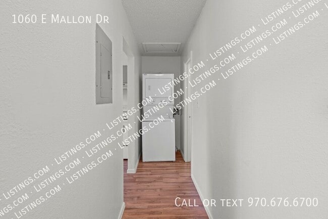 Building Photo - 1060 E Mallon Dr