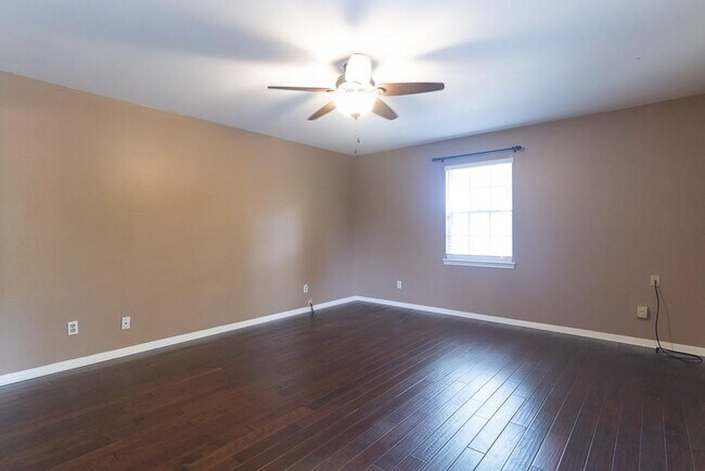 Building Photo - 12414 Gaylawood Dr