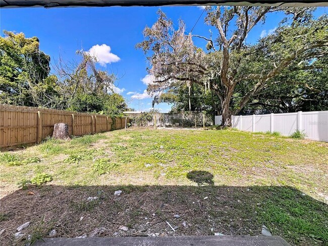 Building Photo - 1329 30th St