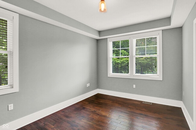Building Photo - 16893 Oak Manor Dr