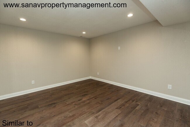 Building Photo - Perfect Single Family Home in Norwalk