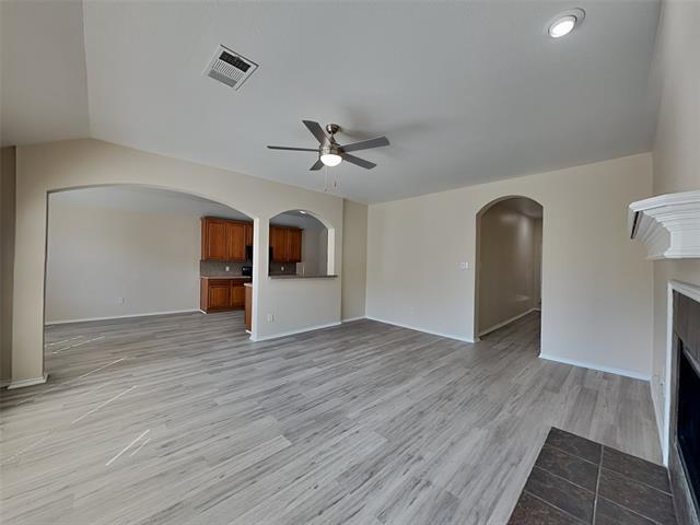 Building Photo - 613 Destin Dr
