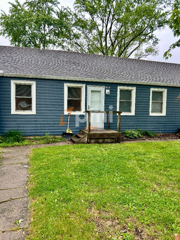 Building Photo - 103 Mc Alpin St