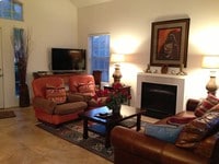 Building Photo - 4190 E Village Cir