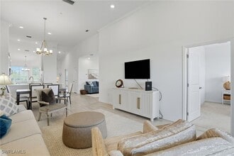 Building Photo - 11861 Venetian Lagoon Dr