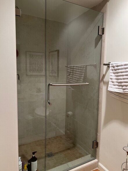 Building Photo - 390 San Antonio Ave