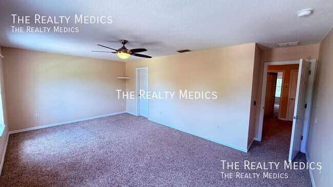 Building Photo - 10263 Malpas Point