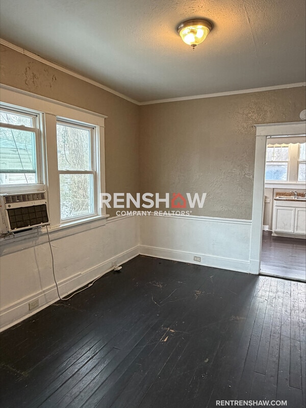 Building Photo - 112 Tomlin St