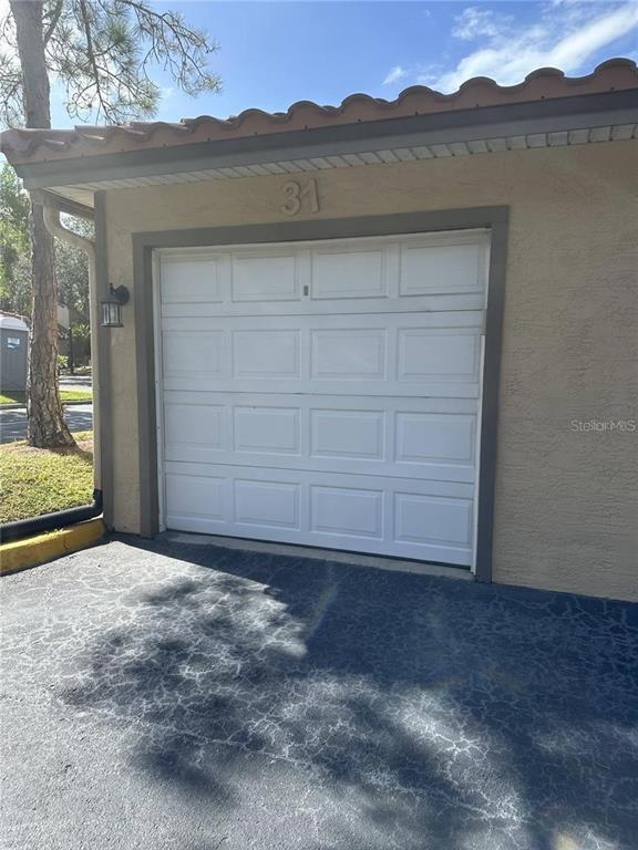 Building Photo - 2400 Feather Sound Dr