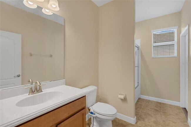 Building Photo - 5244 Royce Dr