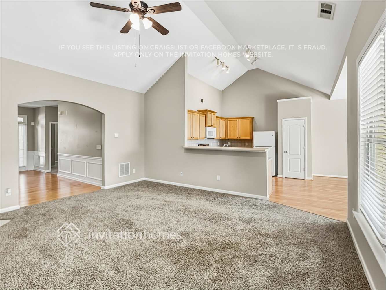 Building Photo - 5020 Fieldstone View Cir