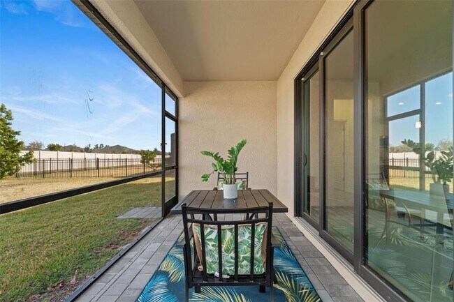 Building Photo - 1536 Saddlewood Cir