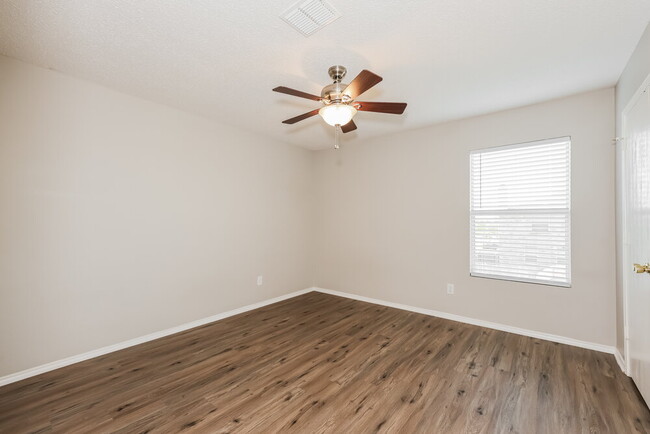 Building Photo - 4049 Golden Horn Ln