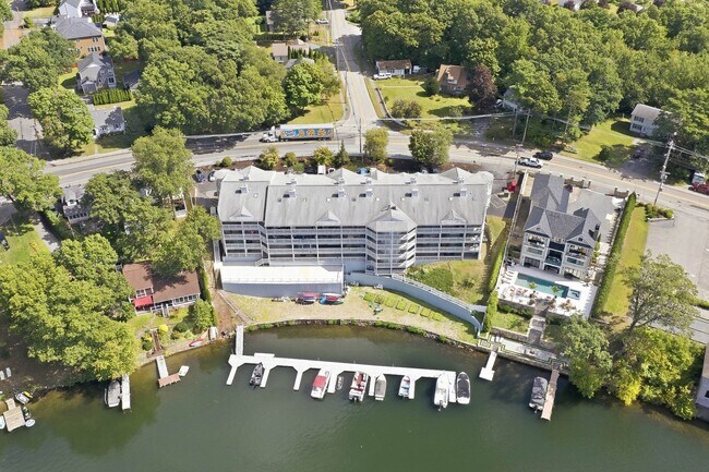 Building Photo - 190 S Quinsigamond Ave