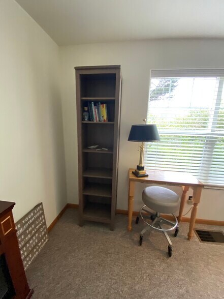 Small Desk and Book Case - Bd 2 - 425 SE Shell Ave