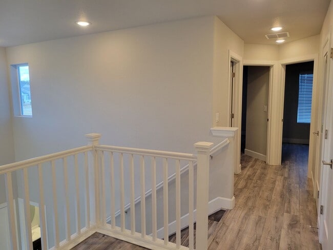 Building Photo - 6309 Moor Grass Hts