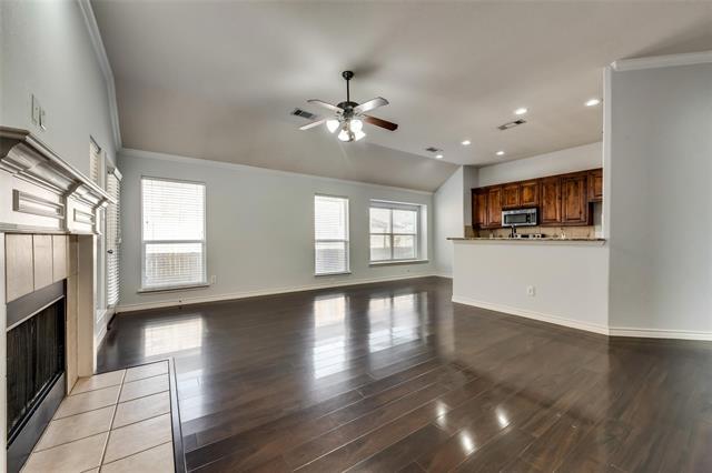 Building Photo - 2628 Triangle Leaf Dr