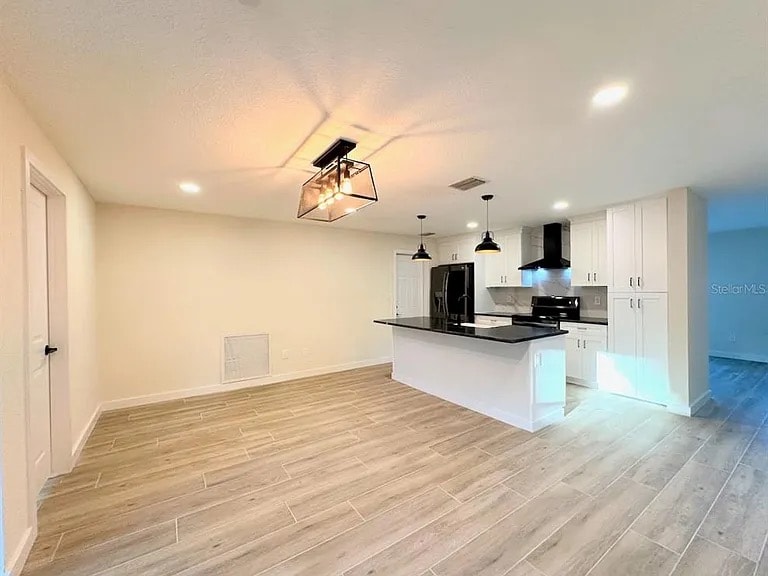 Building Photo - 4700 Chancellor St NE