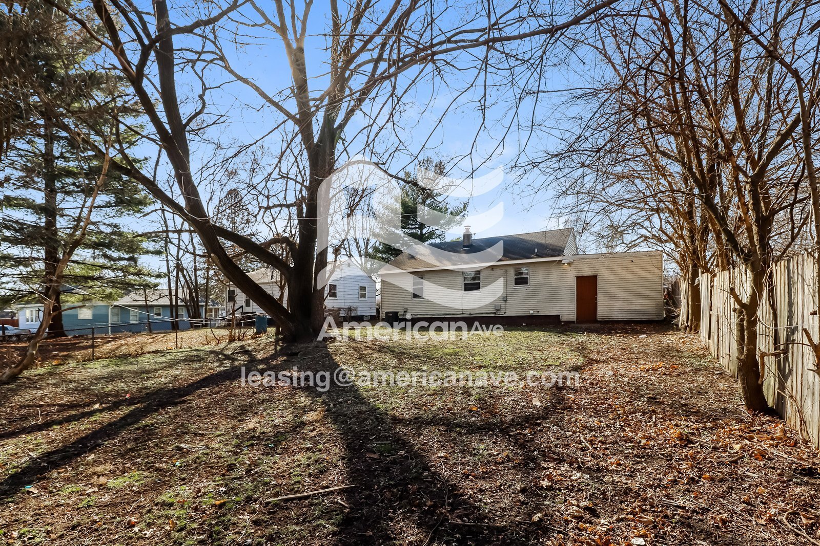 Building Photo - 1850 Huey St