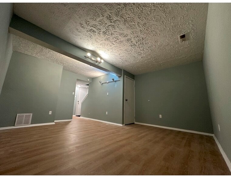 Basement - 5811 Rowanberry Dr