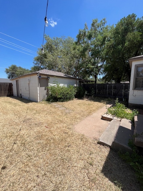 Building Photo - 2702 33rd St