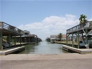 Building Photo - 231 Schooner Dr