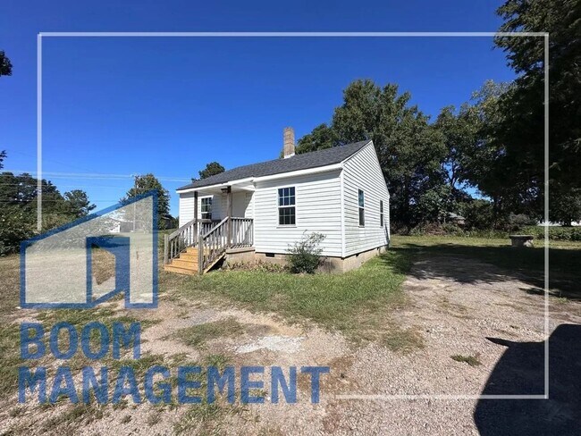 Building Photo - 1867 Warrenton Rd