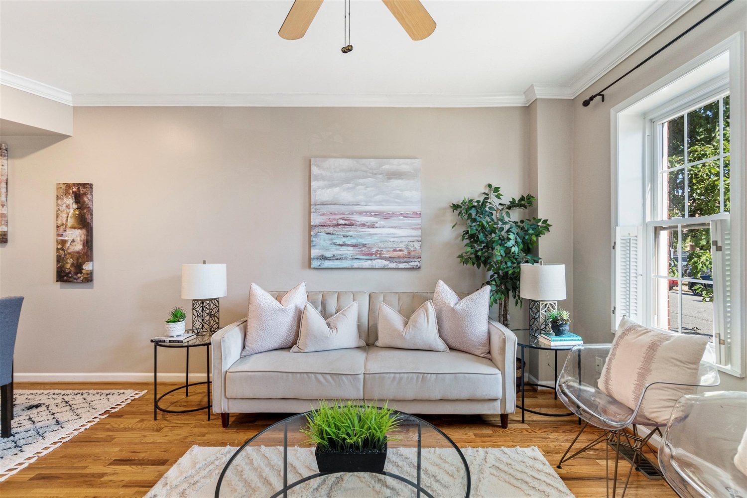 Living Room - 1413 E Clement St