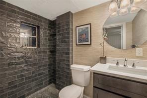 Building Photo - 5843 Vanderbilt Ave
