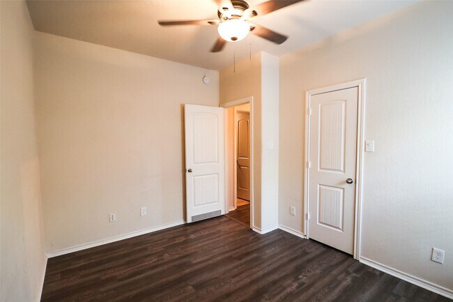 Building Photo - 1727 Kilmory Ct