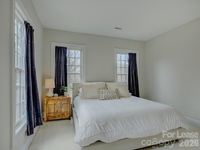 Building Photo - 3278 Park Rd