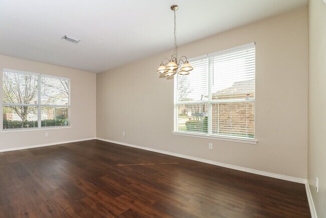 Building Photo - 1332 Missionary Ridge Trail
