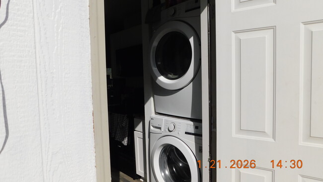 Building Photo - 225 Virginia St