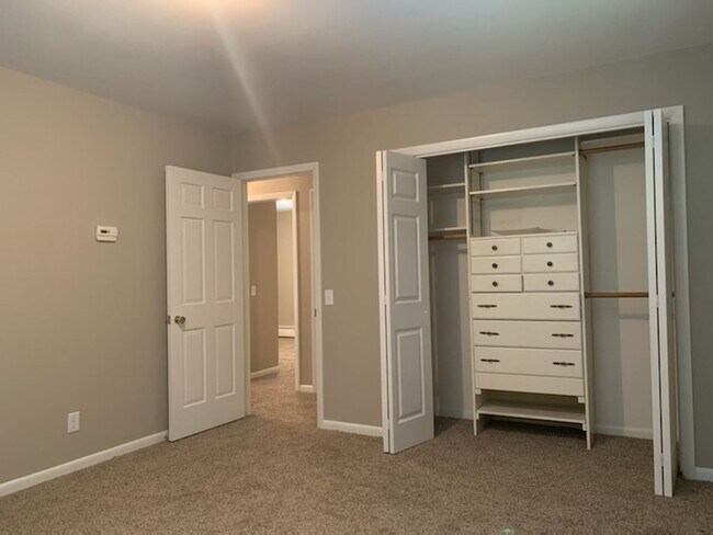 Building Photo - Beautiful 3 Bedroom Home in Middleton