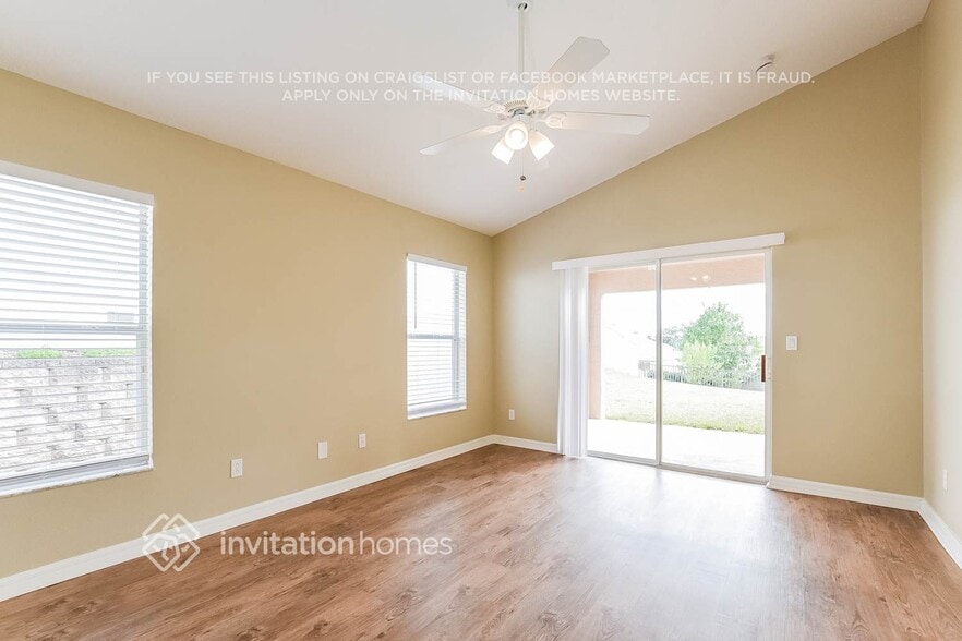 Building Photo - 12832 Owasso Ln