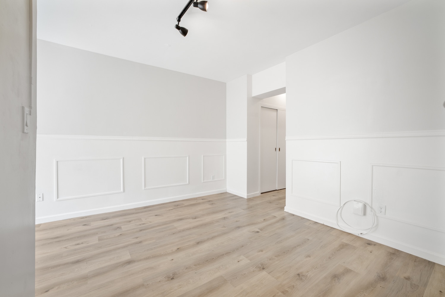 Building Photo - 1711 Massachusetts Ave NW