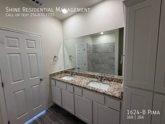 Building Photo - 1624-B Pima-