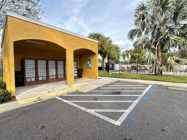 Building Photo - 1317 Costa Mesa Dr