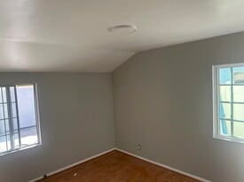 Building Photo - 7920 Shoshone Ave