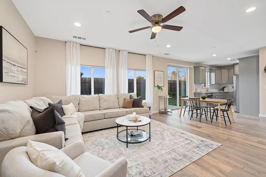 Building Photo - 4503 Cyclamen Way
