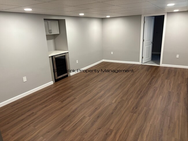 Building Photo - Beautiful Single Family Home For Rent in W...