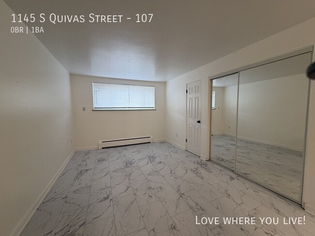 Building Photo - 1145 S Quivas St