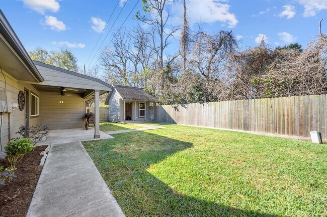 Building Photo - 835 Mayweather Ln