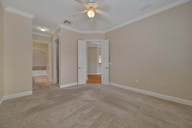 Building Photo - 1244 Carpazi Ct