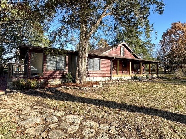 Primary Photo - 7307 Rhodes Ln