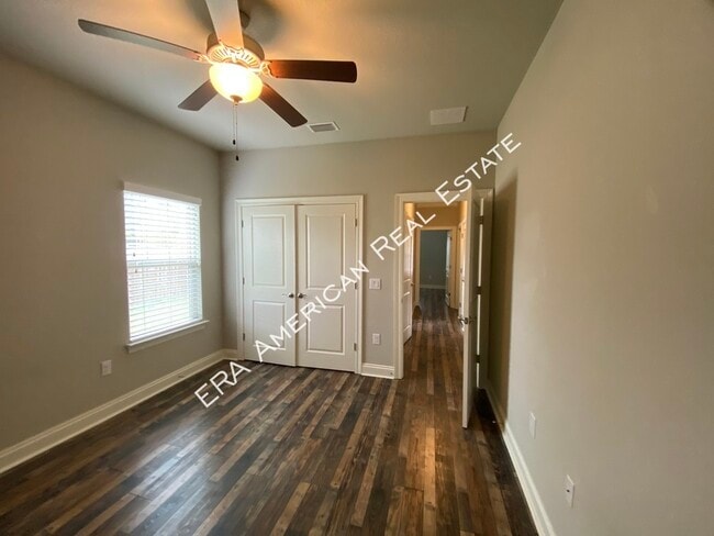 Building Photo - 8435 Nevada St