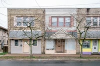 Building Photo - 1034 Collings Ave