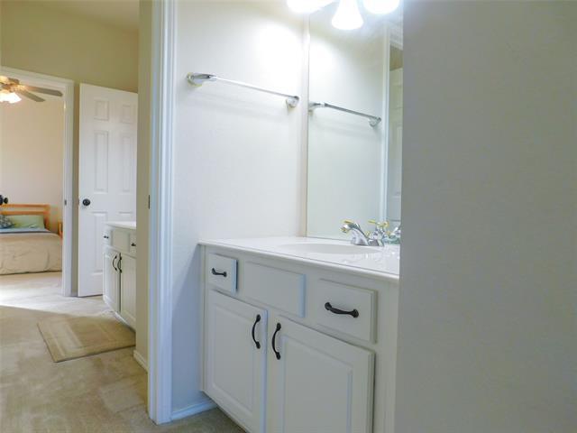 Building Photo - 6705 Alderbrook Dr