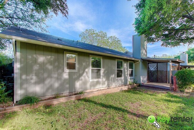 Building Photo - 9802 Willers Way