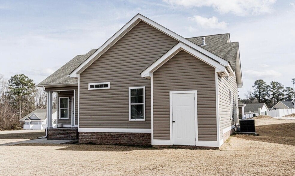 Building Photo - 72 Wildberry Dr